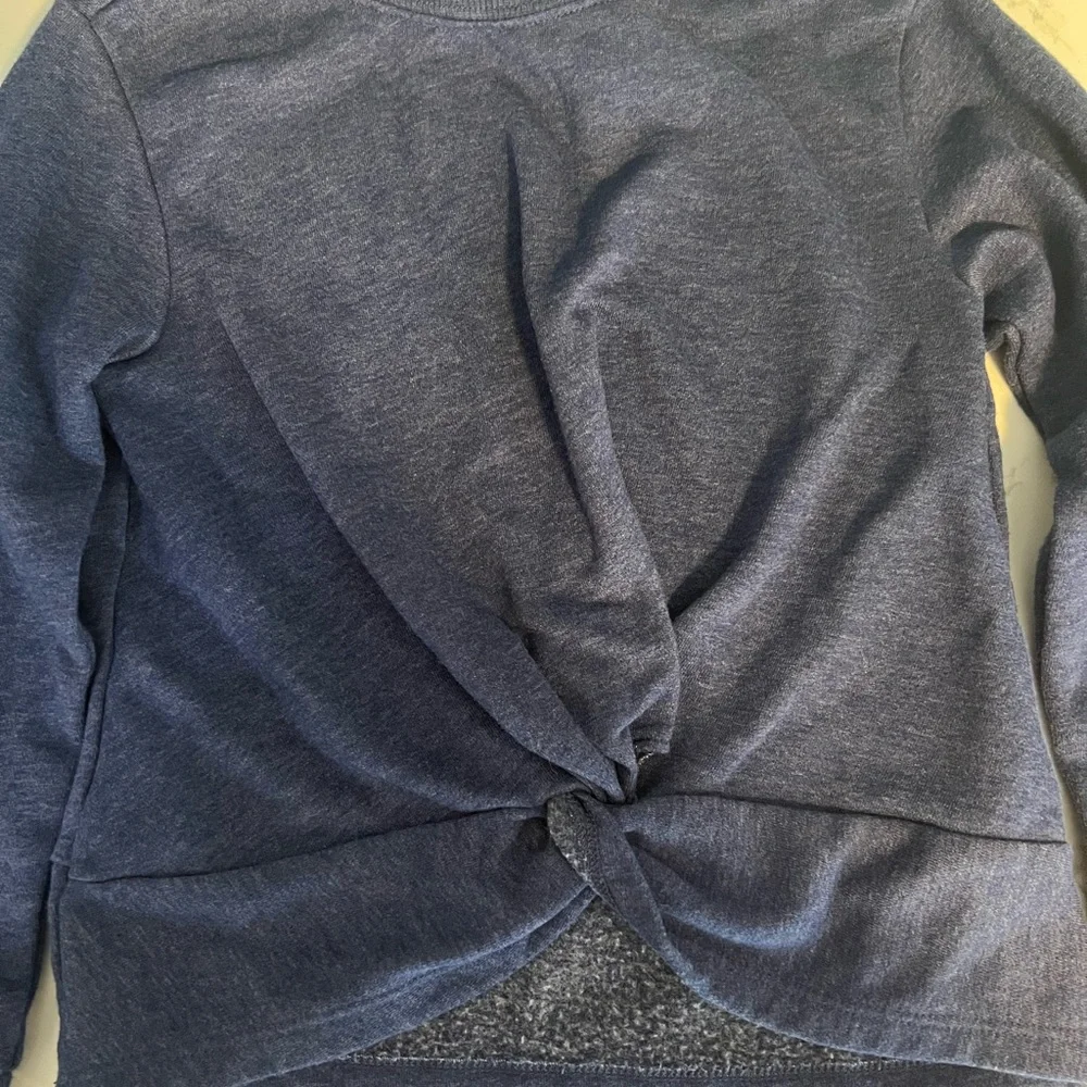 Girls Twist Front Fleece Sweatshirt Small - Picture 4 of 5